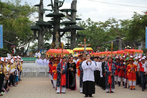 La Vang Pilgrimage Festival opens - ảnh 1